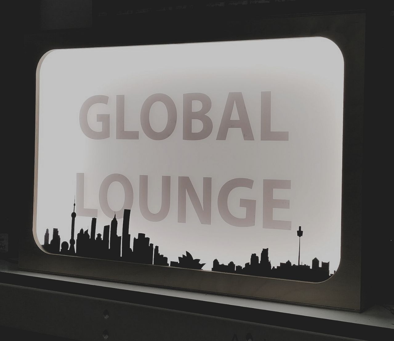 Lighting up the Global Lounge